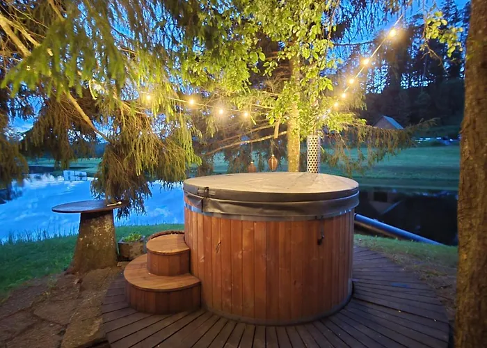 Ansomaee Puhkeala Jaervemaja Дом отдыха